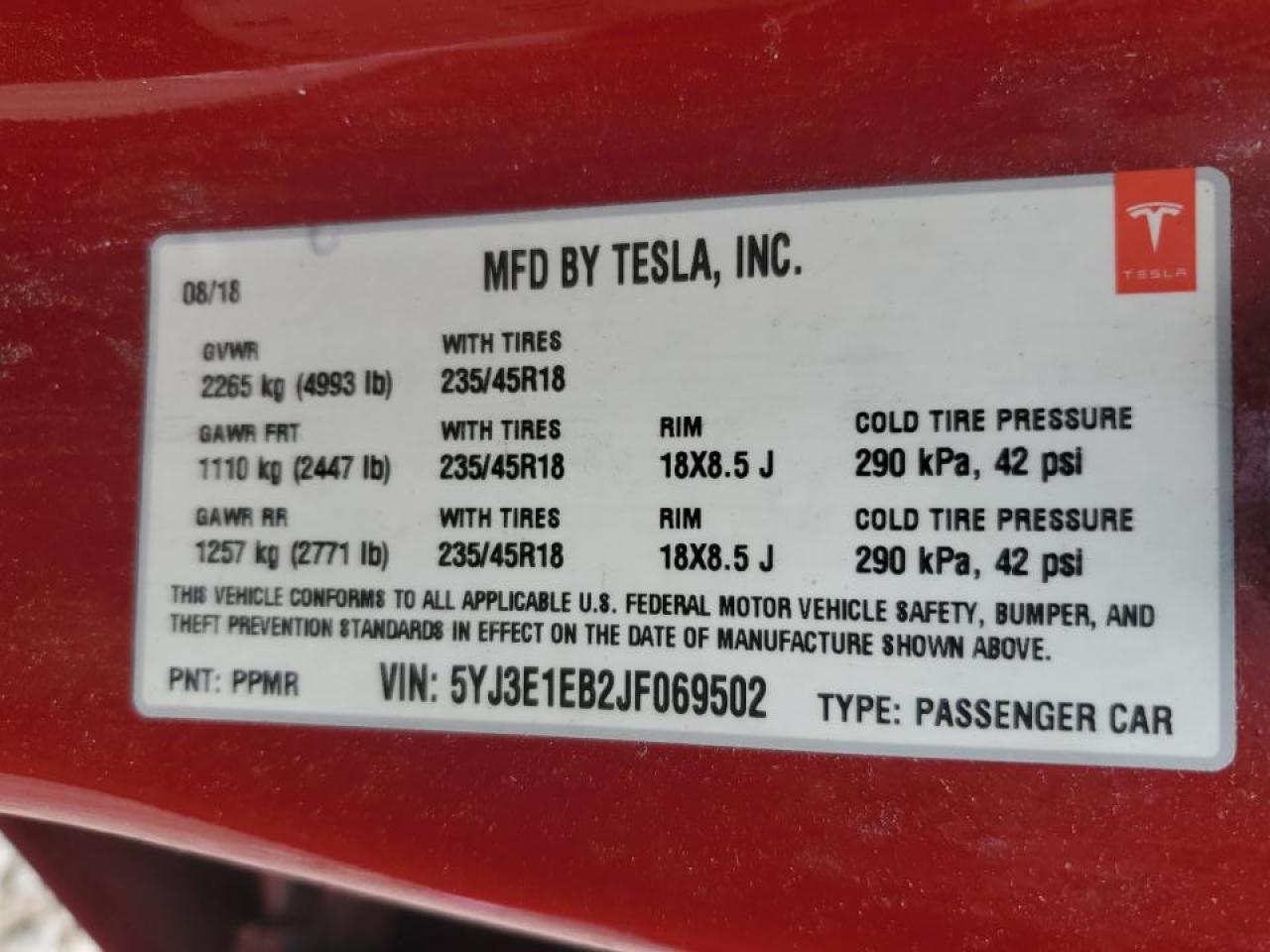 5YJ3E1EB2JF069502 2018 Tesla Model 3
