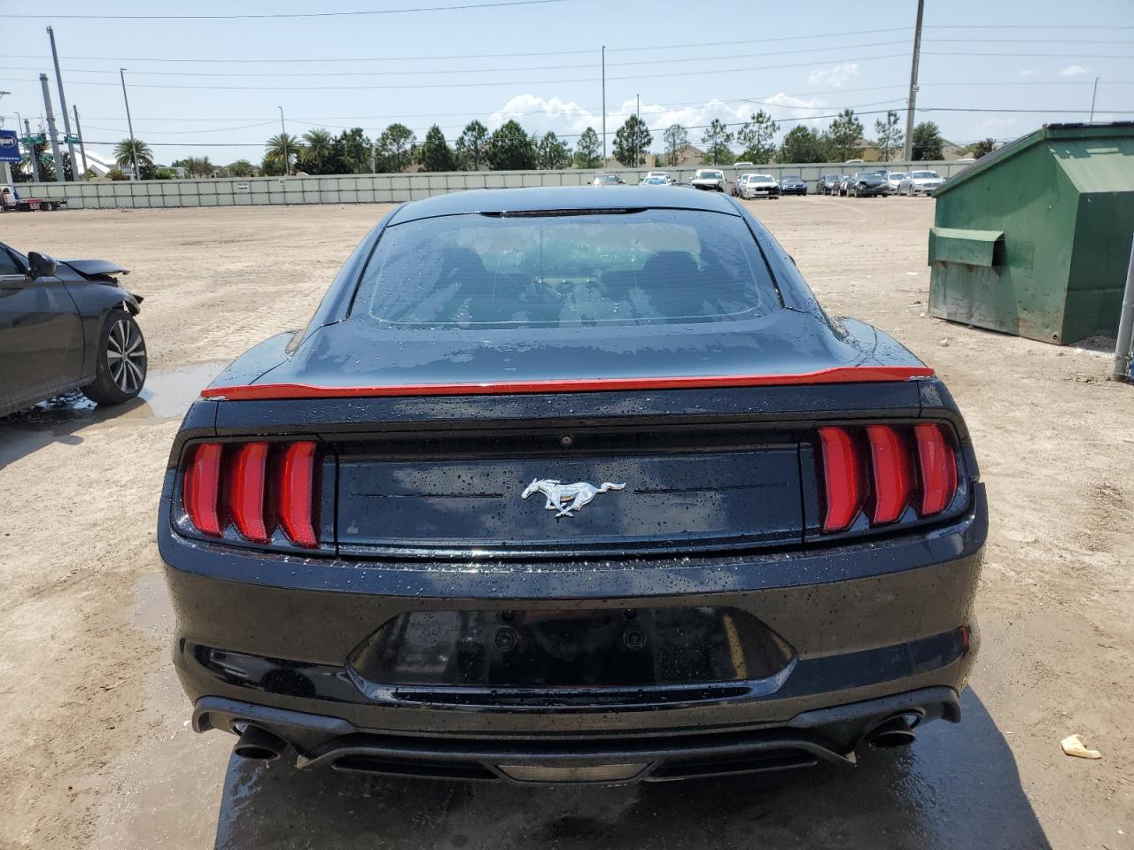 1FA6P8TH1J5118736 2018 Ford Mustang