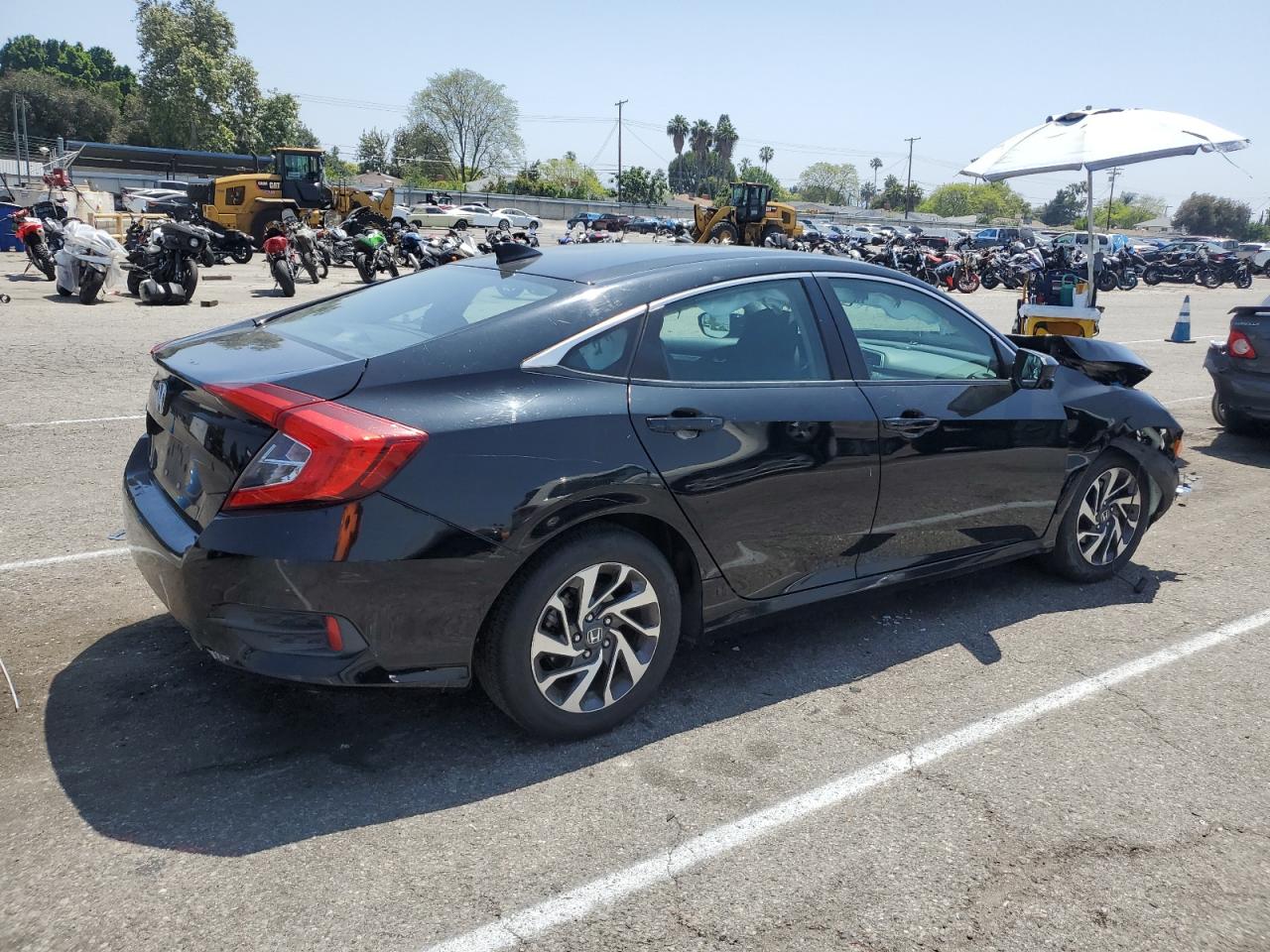 2017 Honda Civic Ex vin: 19XFC2F71HE202804