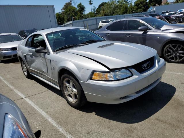 2000 Ford Mustang VIN: 1FAFP4041YF235229 Lot: 54394574