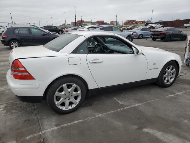 2000 Mercedes-Benz Slk 230 Kompressor VIN: WDBKK47F3YF152480 Lot: 54925974