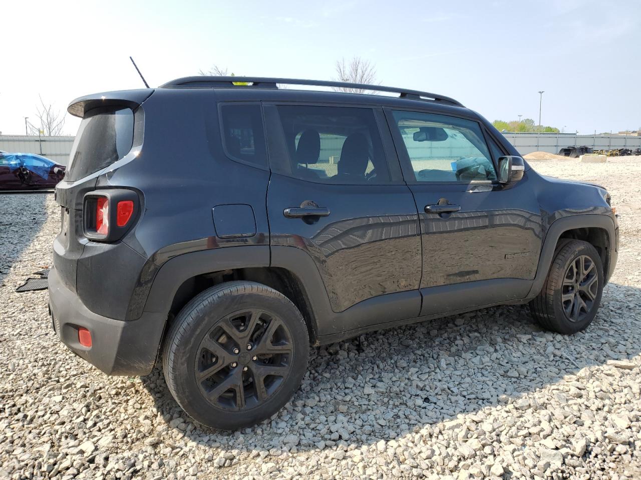 ZACCJBBT1GPE11747 2016 Jeep Renegade Latitude