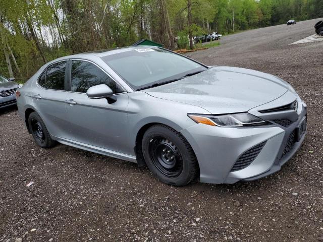 2018 Toyota Camry L VIN: 4T1B11HKXJU544738 Lot: 54408394