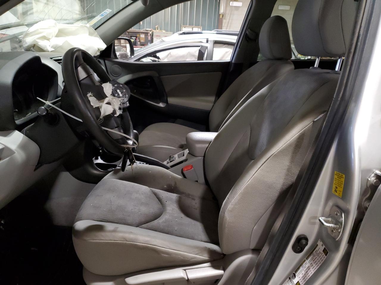 2T3BF4DV4AW032077 2010 Toyota Rav4