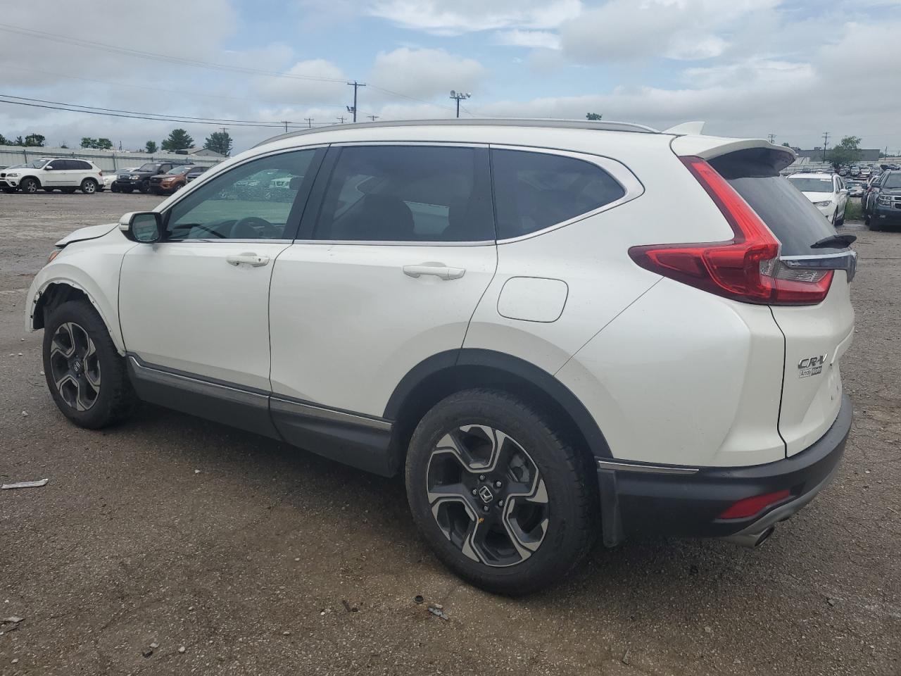 5J6RW2H90JL020070 2018 Honda Cr-V Touring