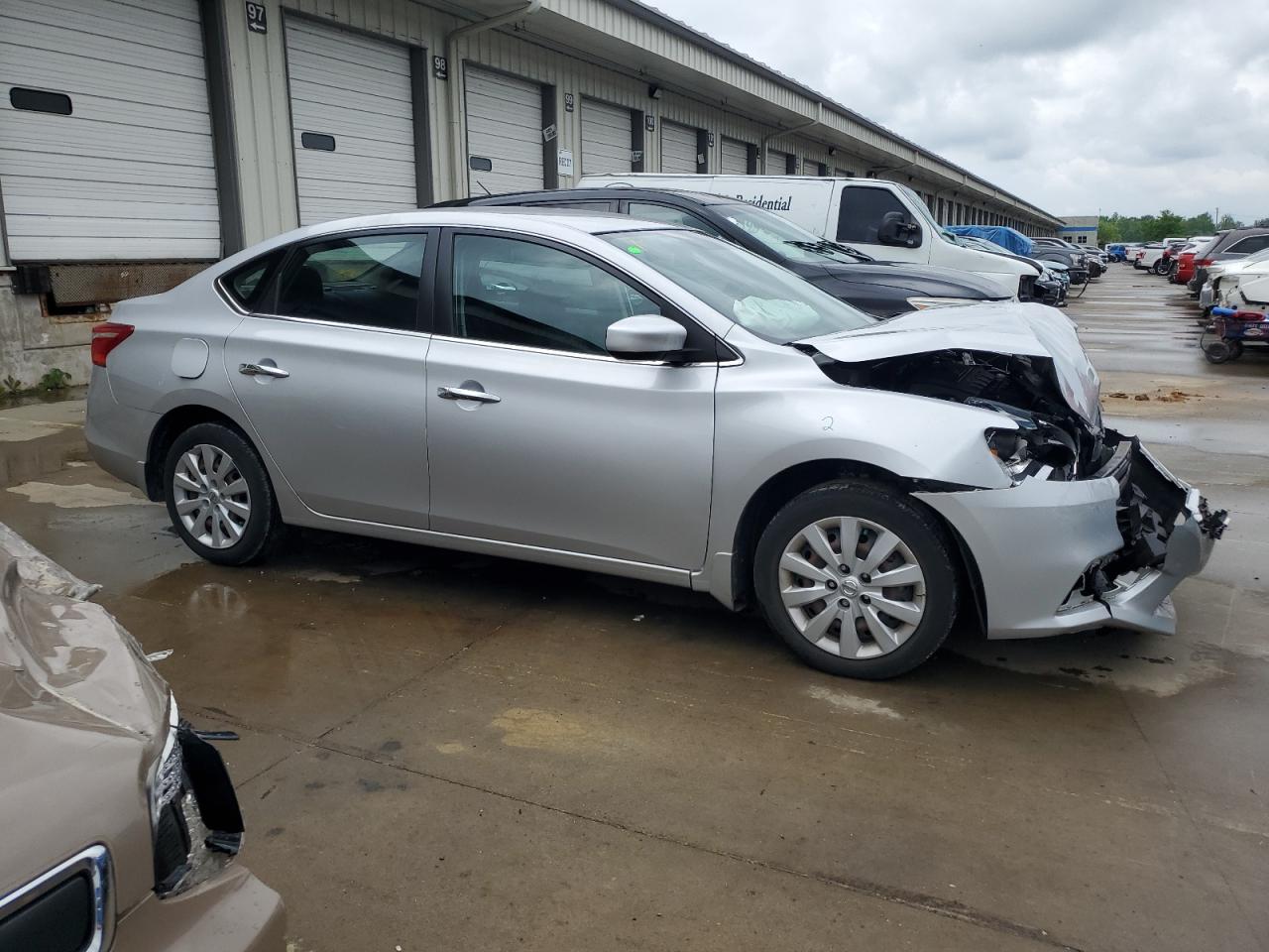 3N1AB7AP0JY333151 2018 Nissan Sentra S