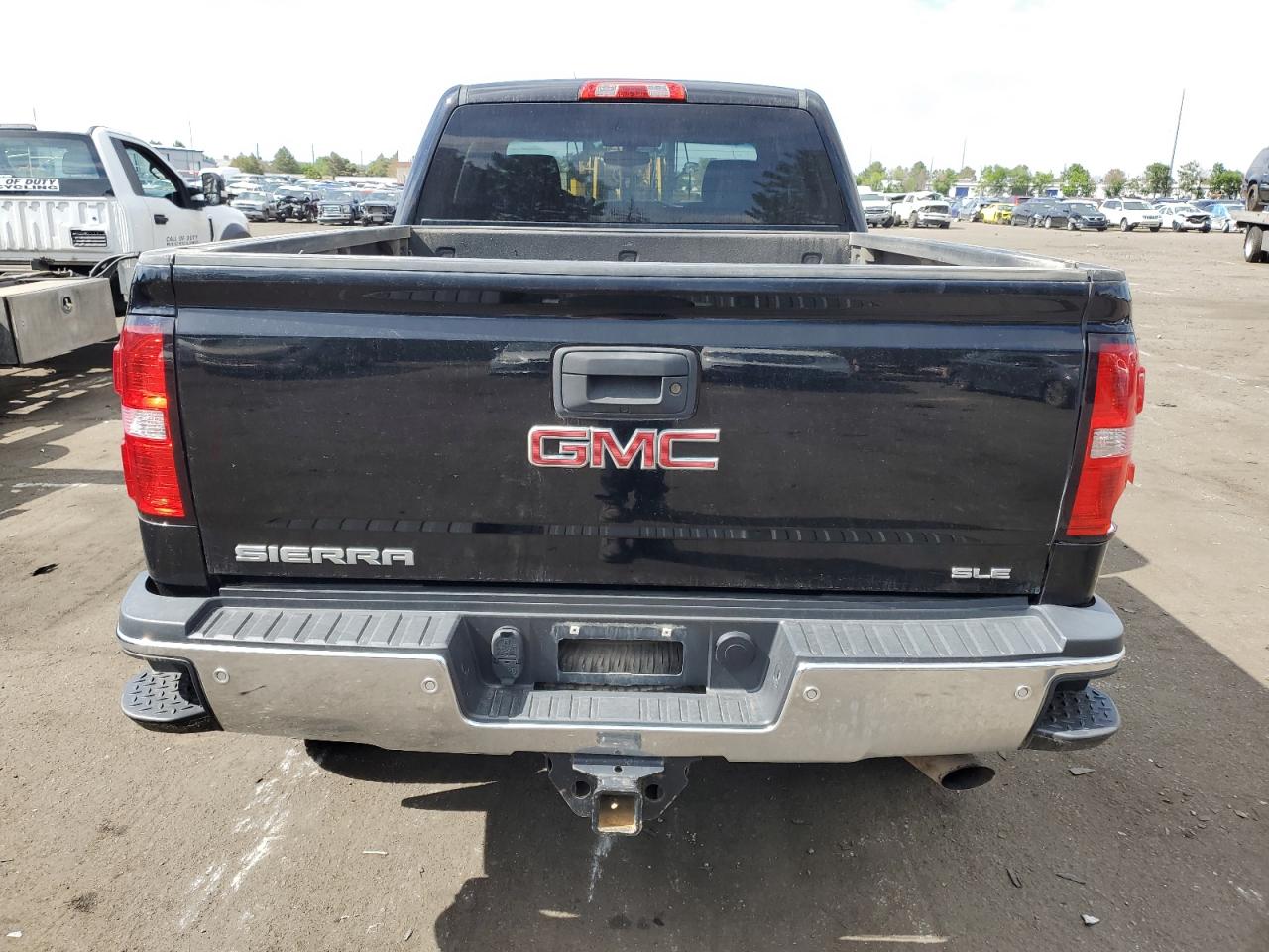 1GT22YEG8FZ523665 2015 GMC Sierra K2500 Sle