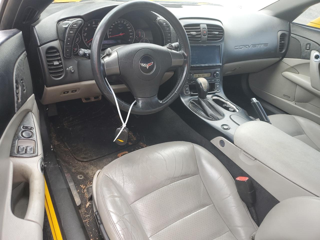 1G1YY36U865108748 2006 Chevrolet Corvette