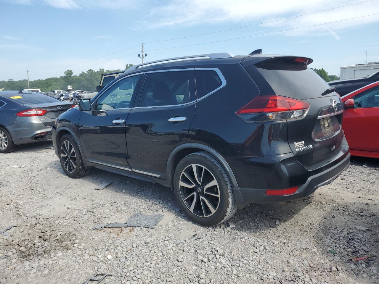 JN8AT2MT5JW470782 2018 Nissan Rogue S