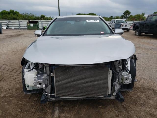 VIN 4T1B21HK0JU506111 2018 Toyota Camry, Hybrid no.5