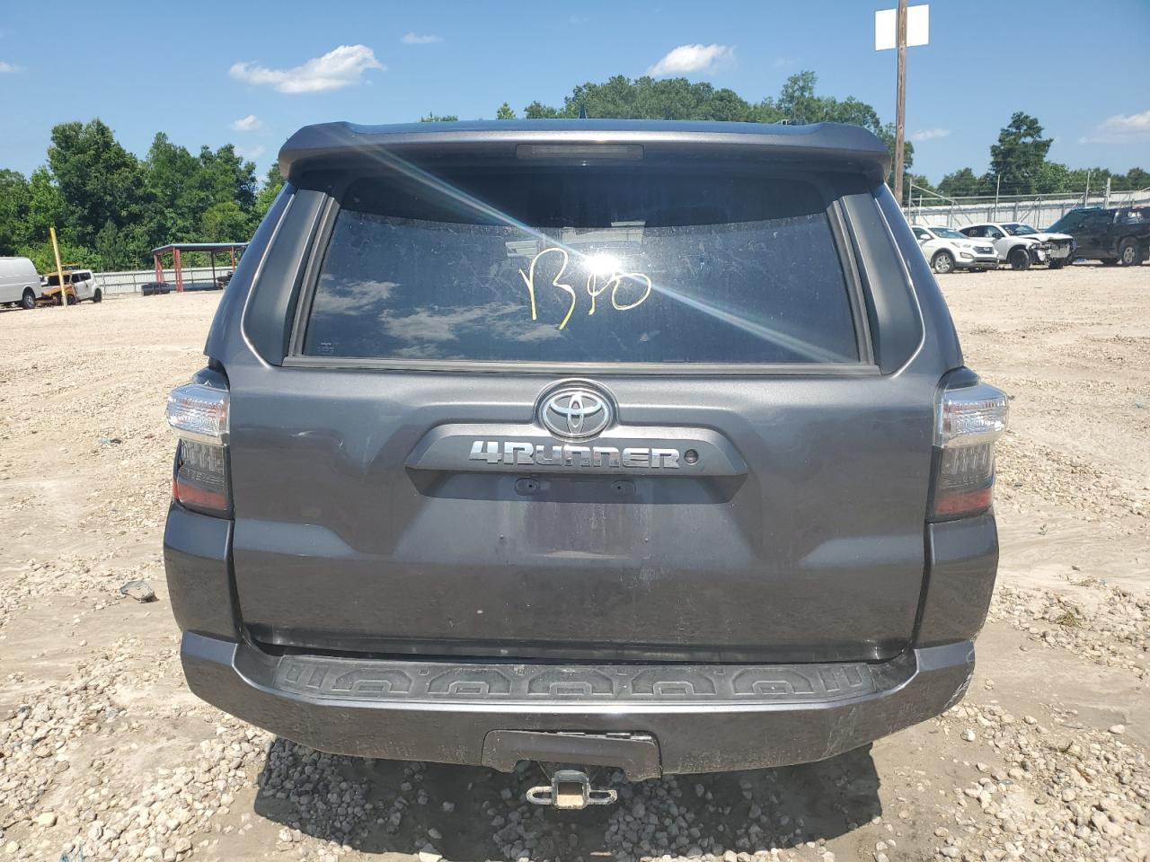 JTEBU5JR6K5697697 2019 Toyota 4Runner Sr5