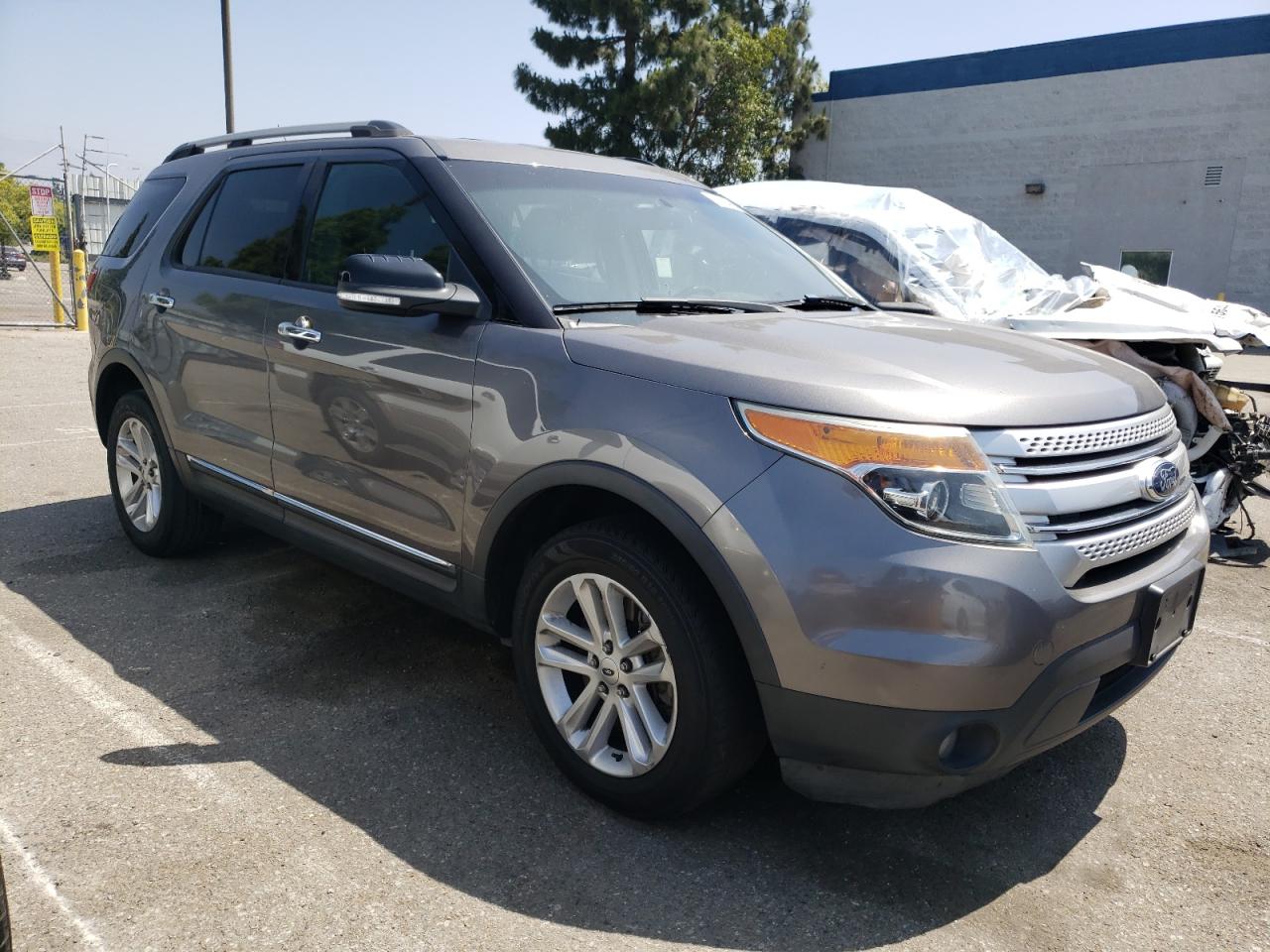 2013 Ford Explorer Xlt vin: 1FM5K7D89DGB84176