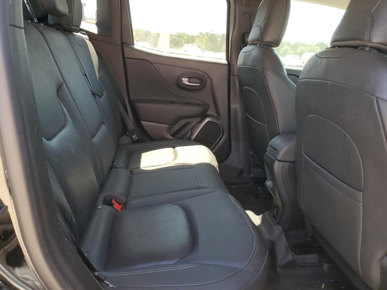 ZACCJBDB4JPJ01701 2018 Jeep Renegade Limited