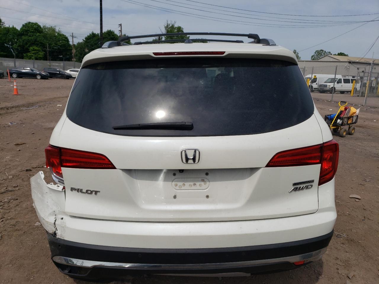 5FNYF6H9XGB031940 2016 Honda Pilot Touring