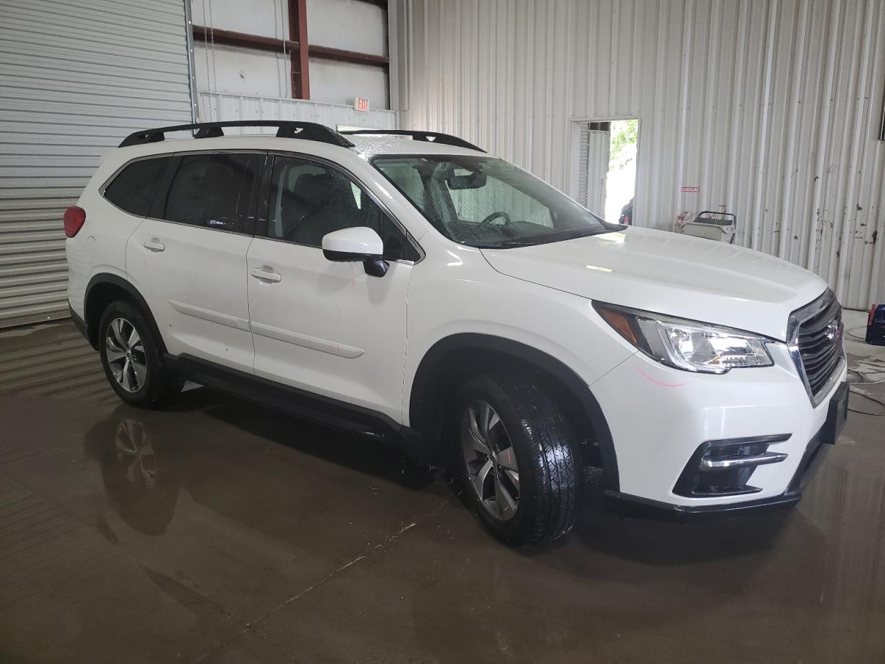 4S4WMAFDXK3427049 2019 Subaru Ascent Premium