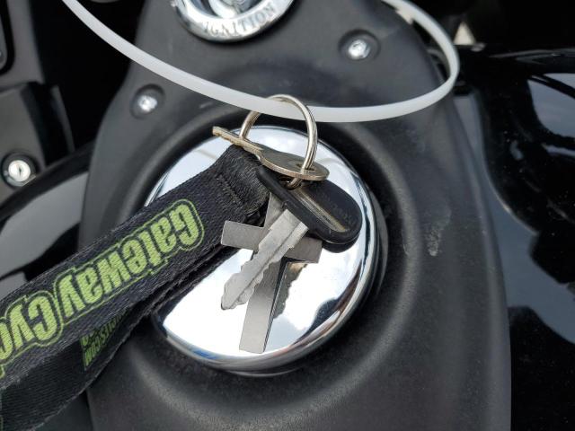 2011 KAWASAKI VN1700 J - JKBVNRJ16BA002390