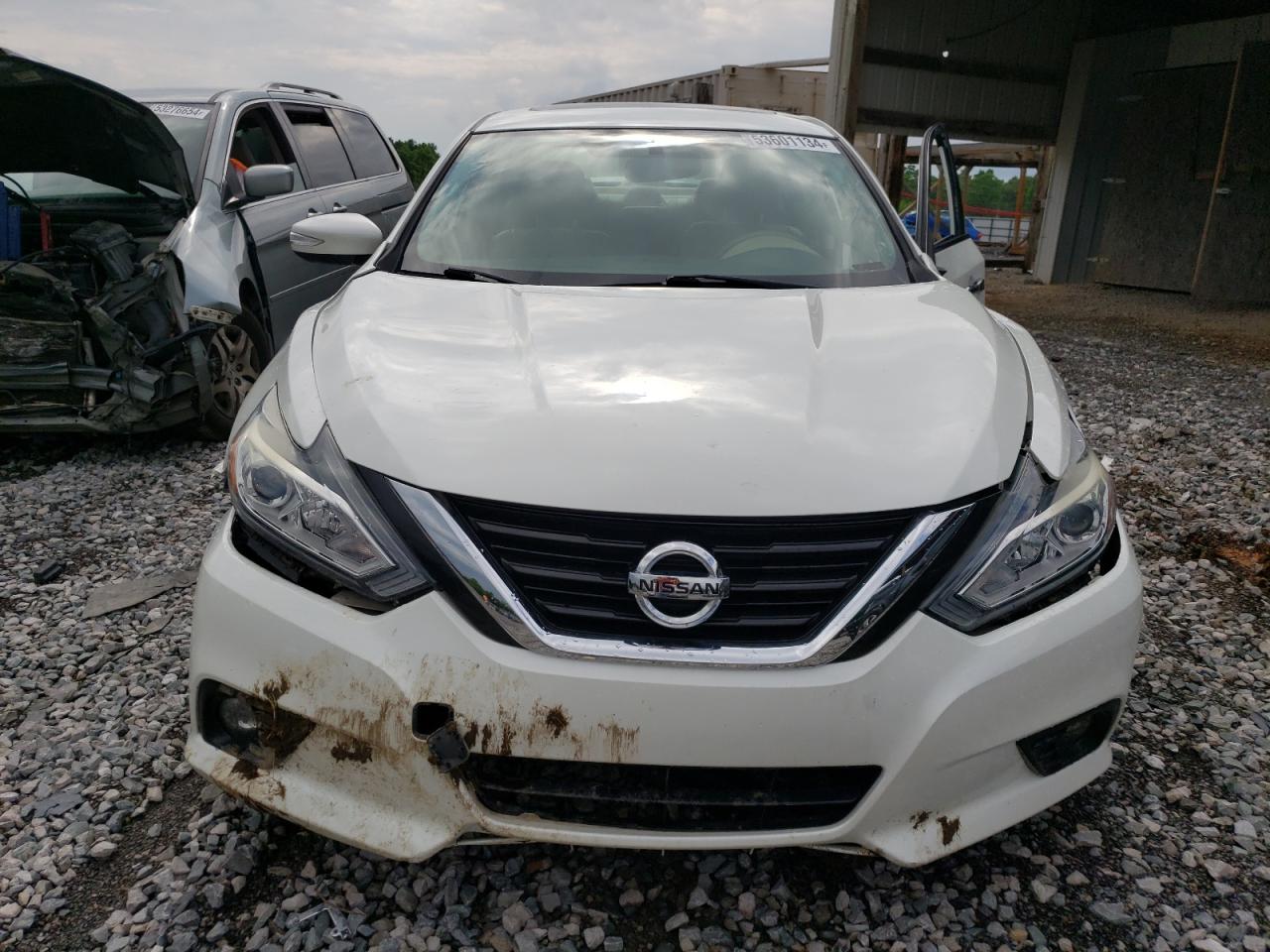 1N4AL3APXHC272712 2017 Nissan Altima 2.5