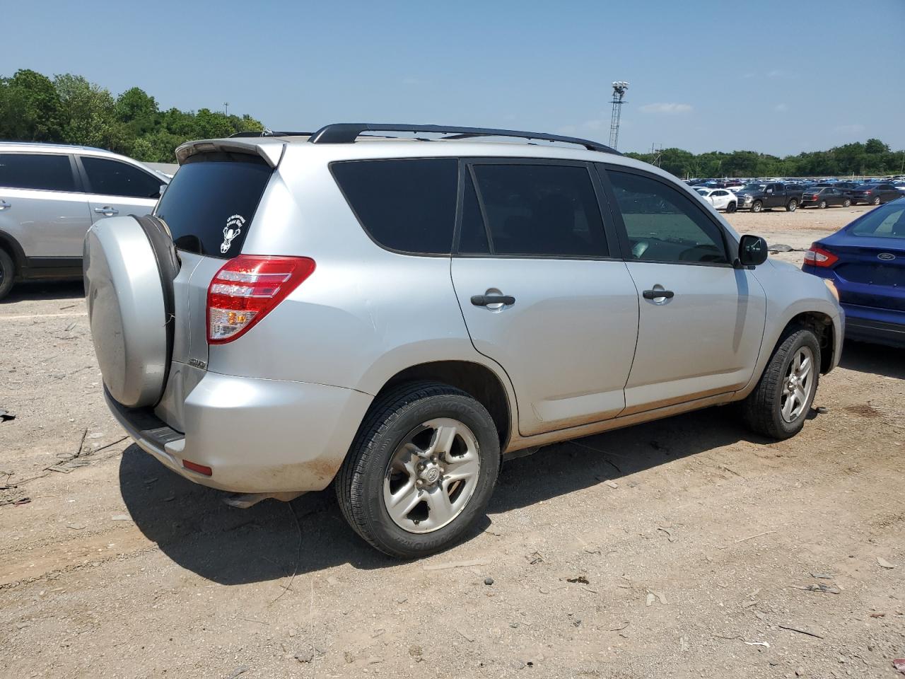 2T3BF4DV8BW091909 2011 Toyota Rav4