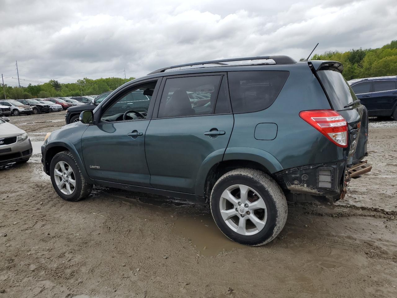 2T3DK4DV2BW049725 2011 Toyota Rav4 Limited