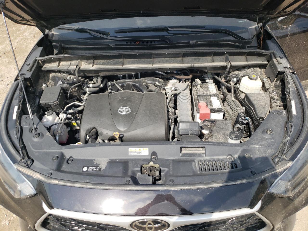 5TDCZRAH8NS124615 2022 Toyota Highlander L