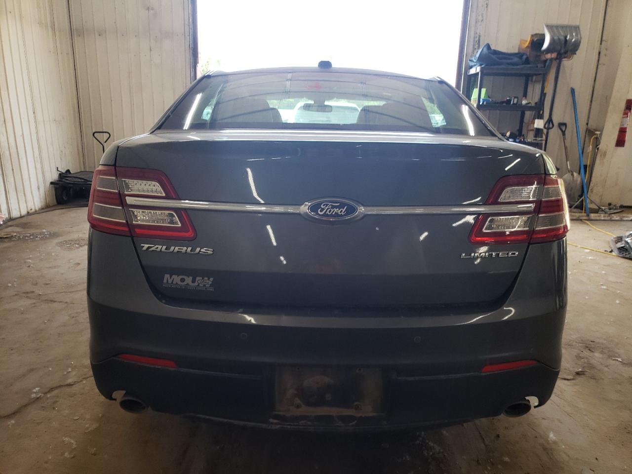 1FAHP2F89GG110818 2016 Ford Taurus Limited