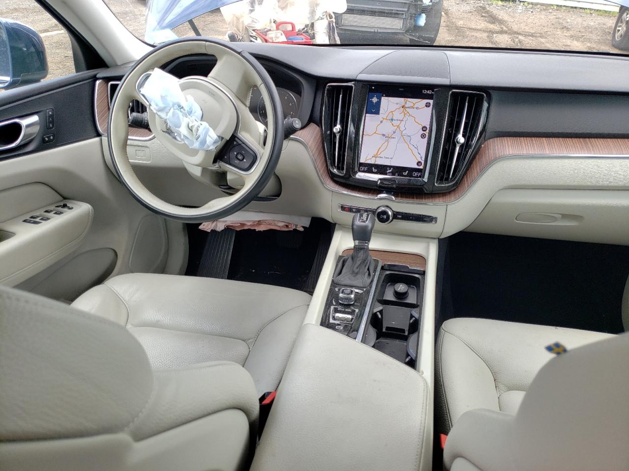 YV4102RK5M1862289 2021 Volvo Xc60 T5 Momentum