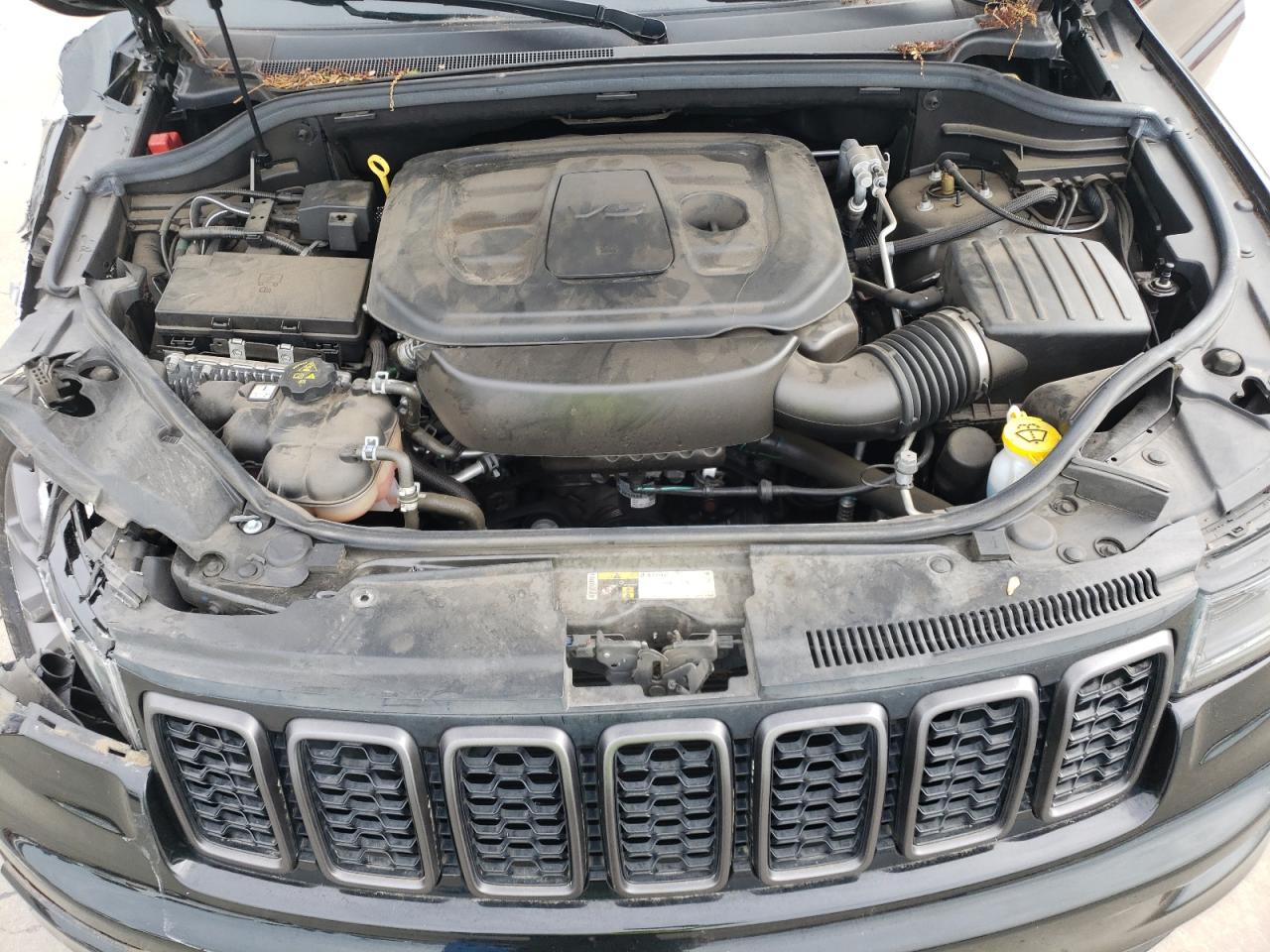 1C4RJFCG6LC101594 2020 Jeep Grand Cherokee Overland