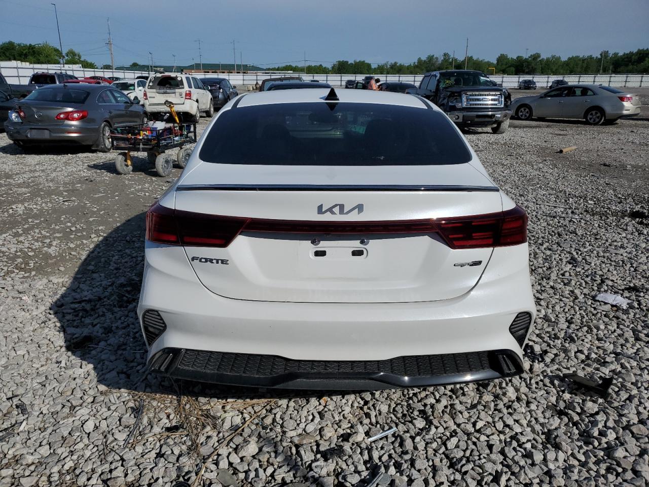 3KPF54AD4PE534009 2023 Kia Forte Gt Line