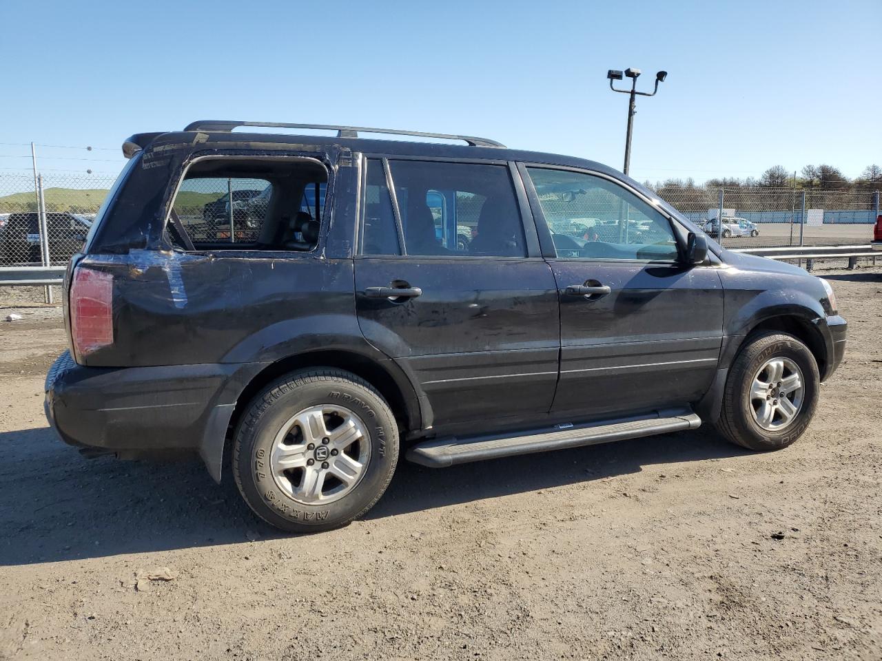 2HKYF187X5H515932 2005 Honda Pilot Exl