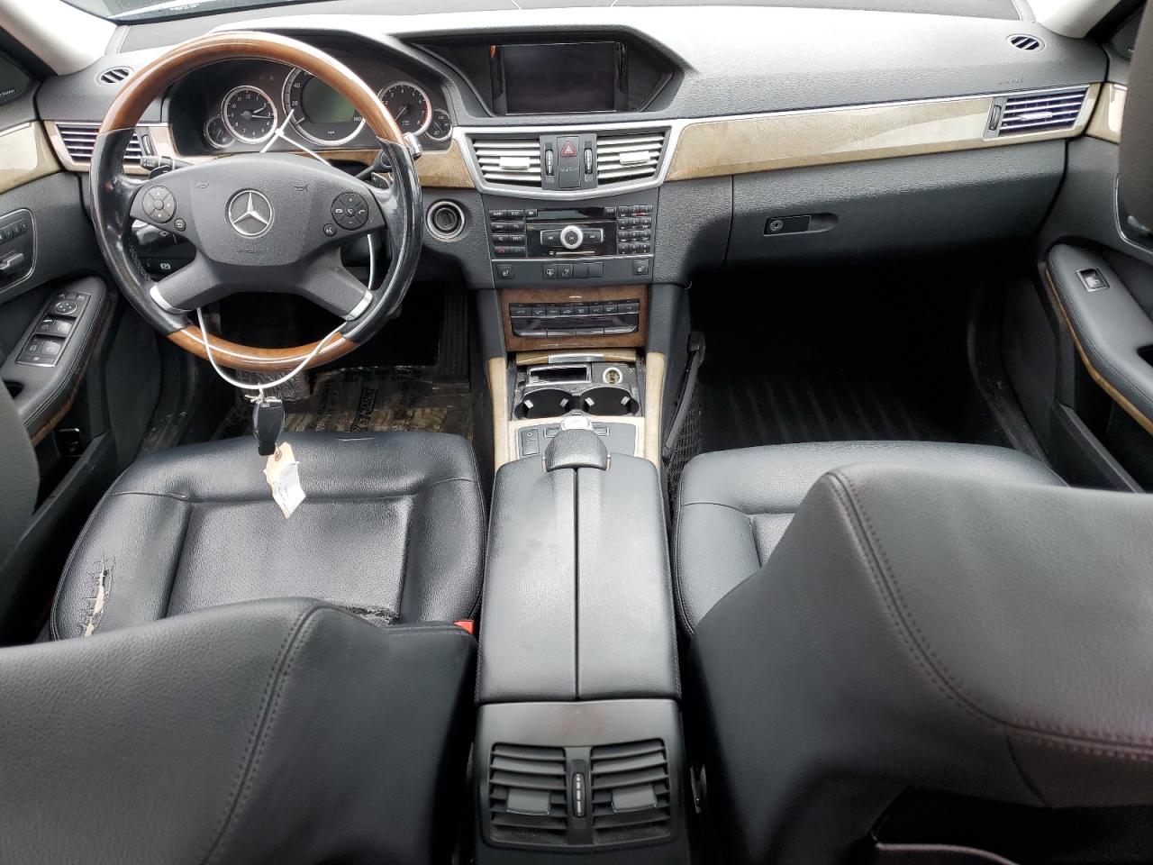 WDDHF8HB6BA438644 2011 Mercedes-Benz E 350 4Matic