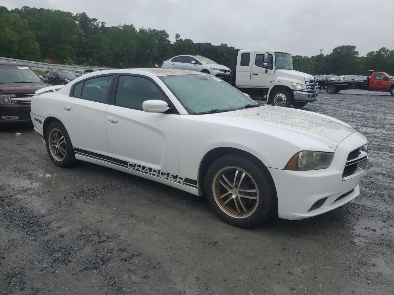 2C3CDXBG7EH155270 2014 Dodge Charger Se