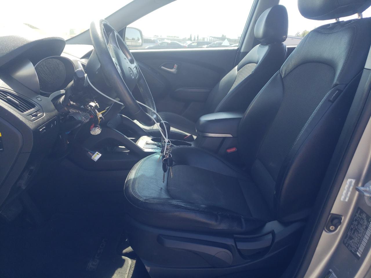 KM8JU3AC8CU360421 2012 Hyundai Tucson Gls