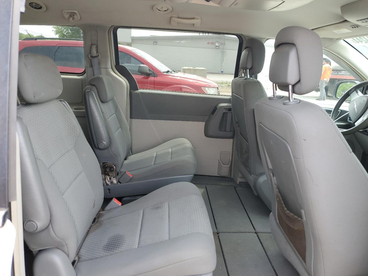 2A4RR5D15AR307226 2010 Chrysler Town & Country Touring