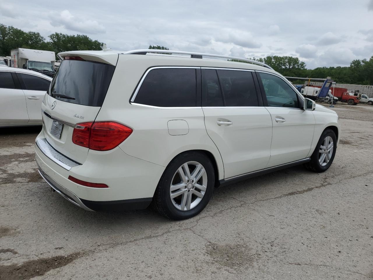 2013 Mercedes-Benz Gl 450 4Matic vin: 4JGDF7CE8DA231000