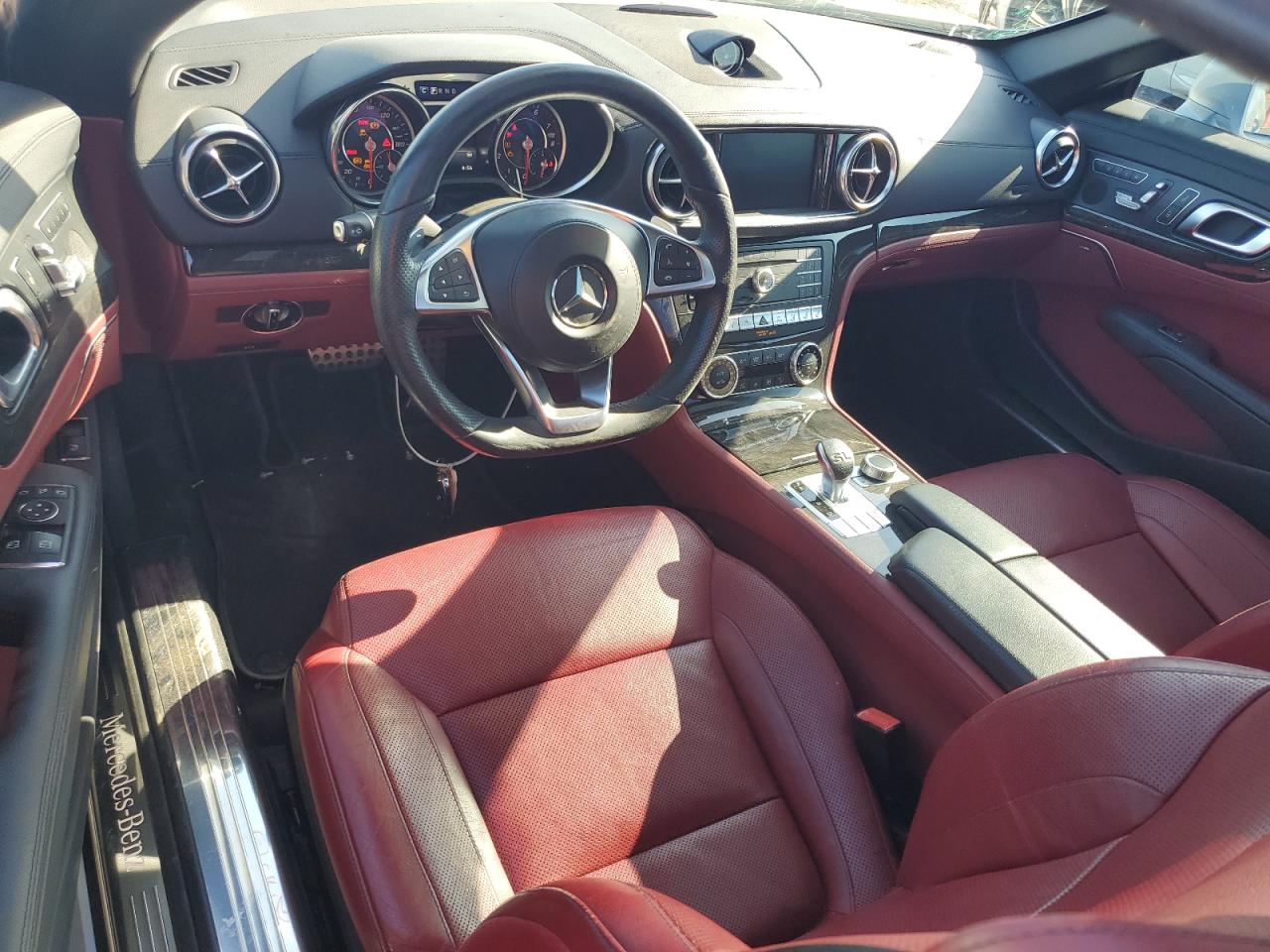 WDDJK7DA7JF050005 2018 Mercedes-Benz Sl 550
