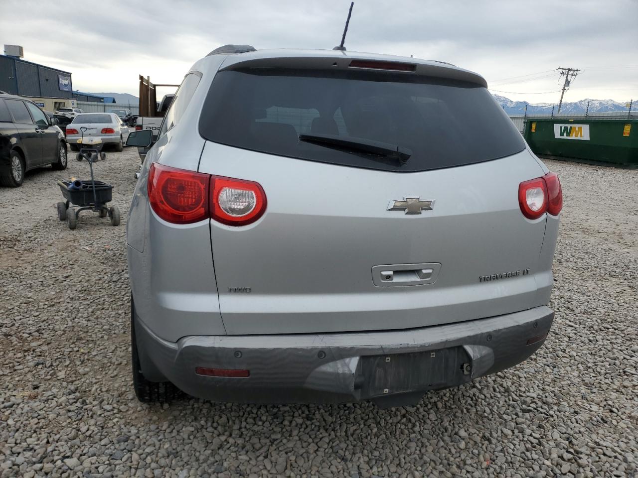 1GNKVJED5BJ218581 2011 Chevrolet Traverse Lt