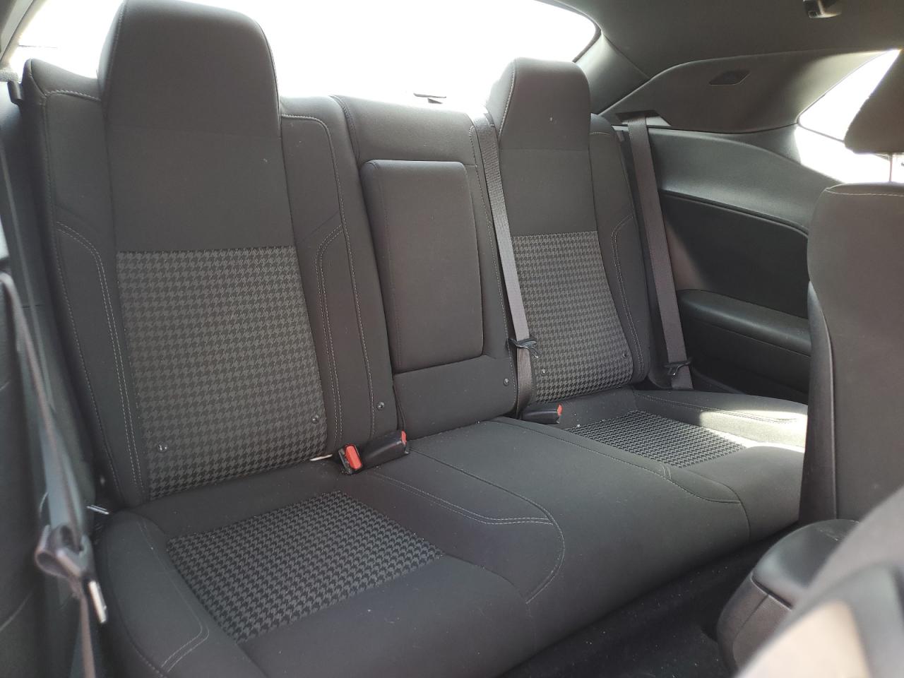 2C3CDZAG5KH701895 2019 Dodge Challenger Sxt