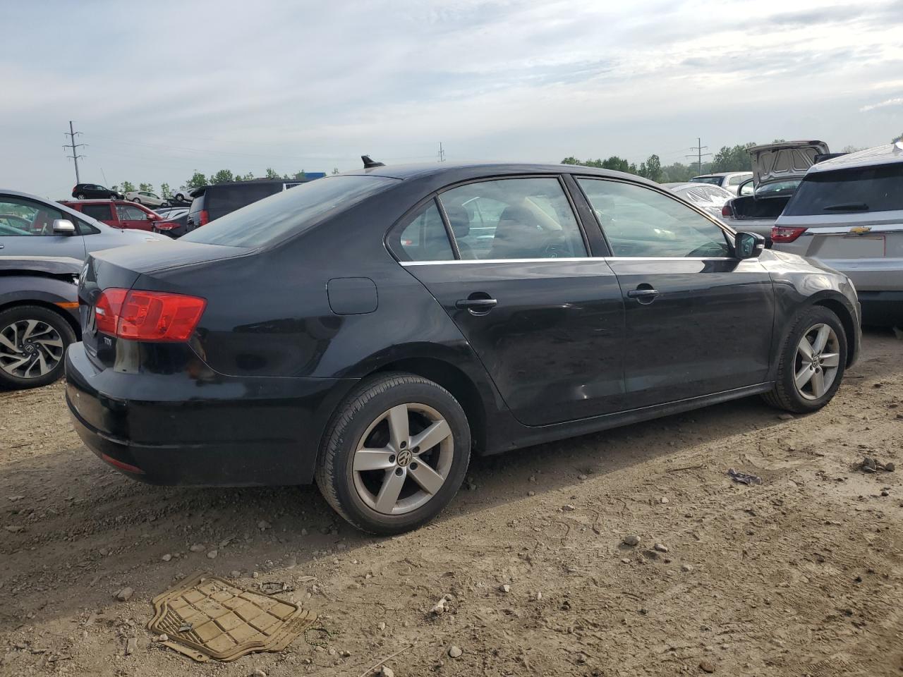 3VWLL7AJ3DM440623 2013 Volkswagen Jetta Tdi