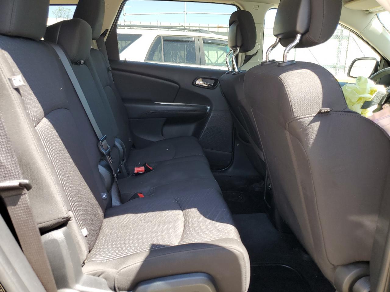 3C4PDCABXJT382675 2018 Dodge Journey Se