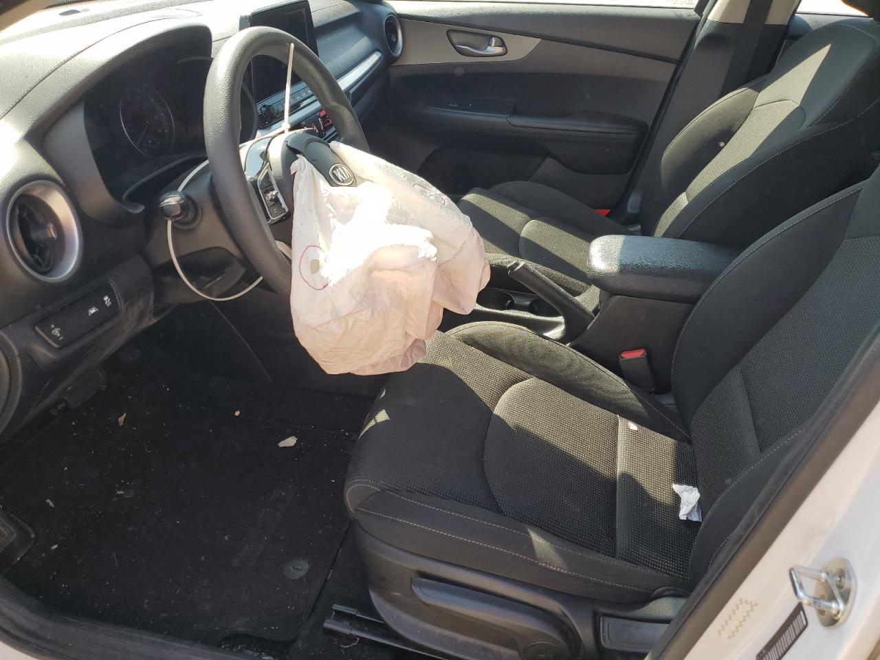 3KPF24AD3LE184391 2020 Kia Forte Fe