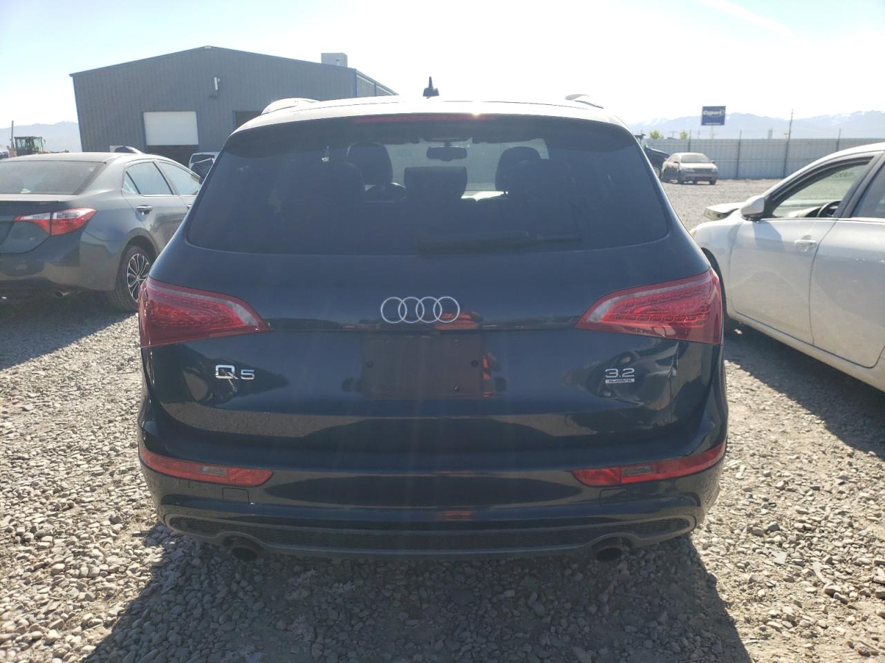 WA1DKAFP0CA070810 2012 Audi Q5 Premium Plus