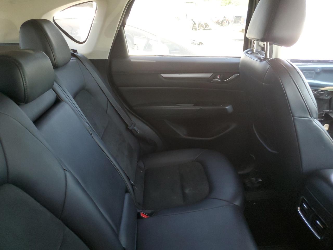 JM3KFACM1J0417468 2018 Mazda Cx-5 Touring