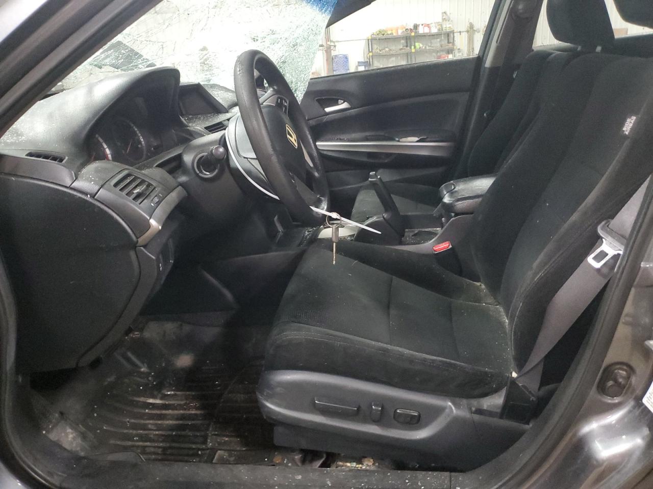 1HGCP2F7XAA139400 2010 Honda Accord Ex