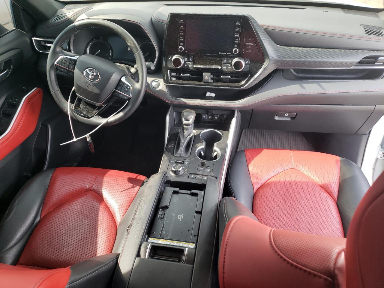 5TDLZRBH4MS121384 2021 Toyota Highlander Xse