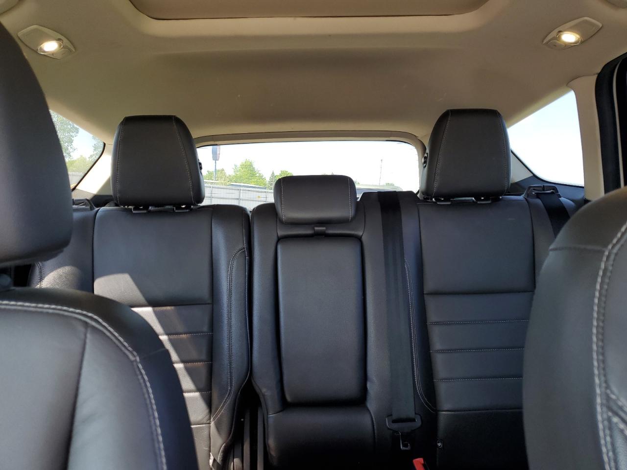 1FMCU9J97FUB58917 2015 Ford Escape Titanium