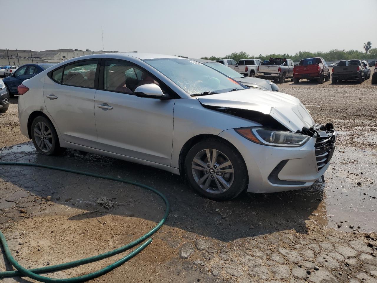 KMHD84LF1HU381178 2017 Hyundai Elantra Se