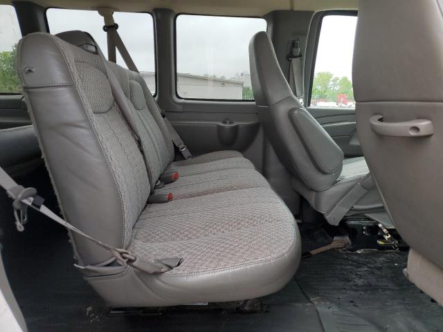 2007 Chevrolet Express G3500 VIN: 1GAHG39U271227242 Lot: 53665164