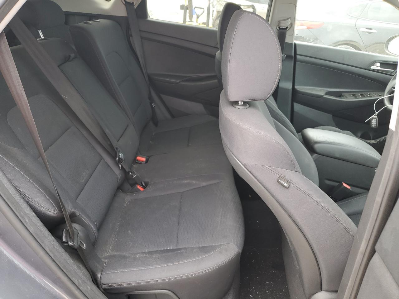 KM8J33A47KU043725 2019 Hyundai Tucson Limited