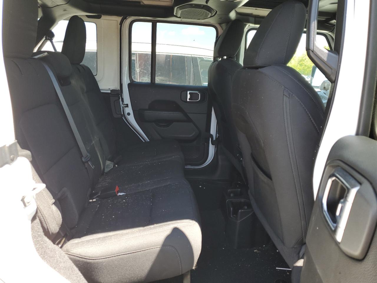 1C4HJXEN5MW767830 2021 Jeep Wrangler Unlimited Sahara