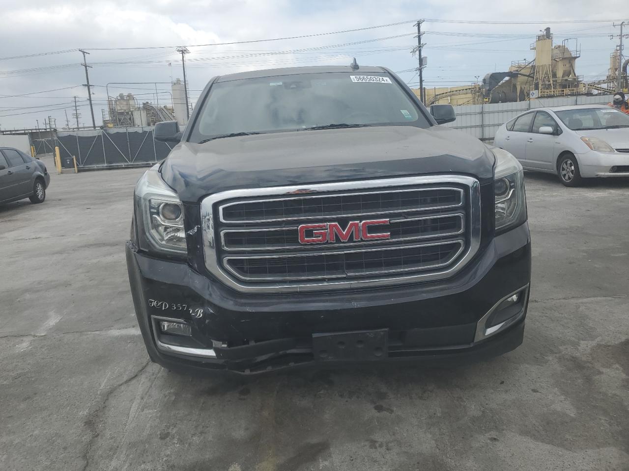 1GKS1FKC0HR318275 2017 GMC Yukon Xl C1500 Sle